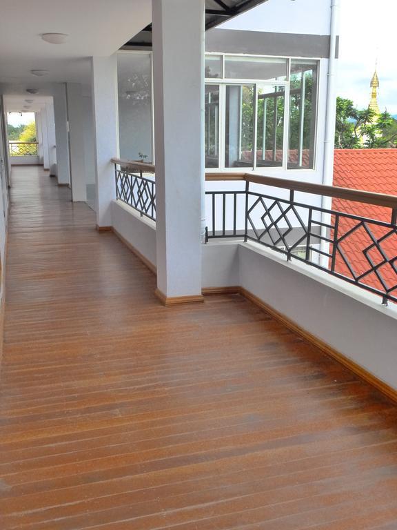 Golden Lotus Inle Hotel Nyaung Shwe Εξωτερικό φωτογραφία