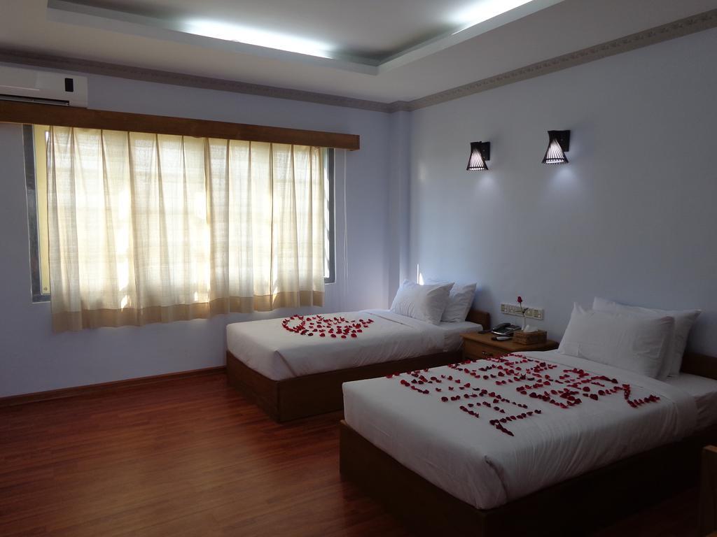 Golden Lotus Inle Hotel Nyaung Shwe Εξωτερικό φωτογραφία