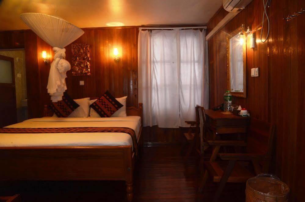 Golden Lotus Inle Hotel Nyaung Shwe Εξωτερικό φωτογραφία
