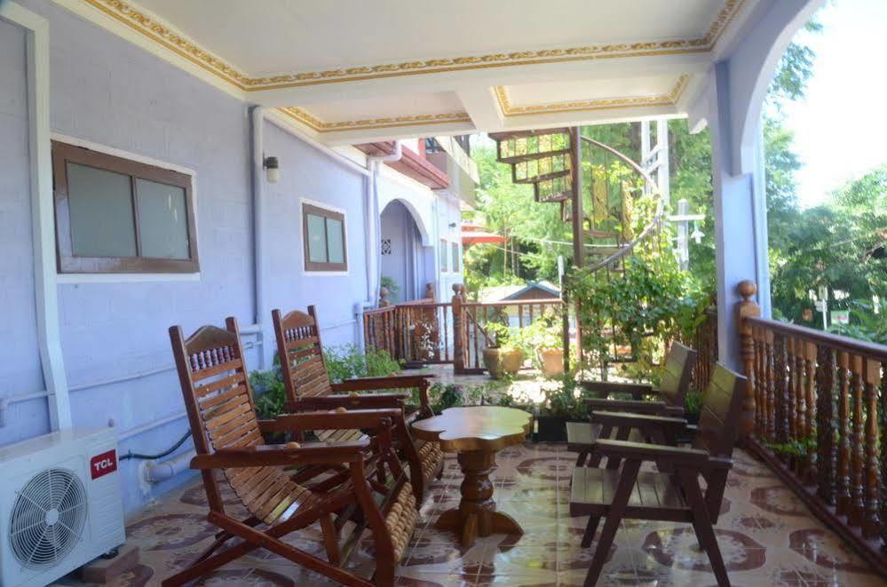 Golden Lotus Inle Hotel Nyaung Shwe Εξωτερικό φωτογραφία